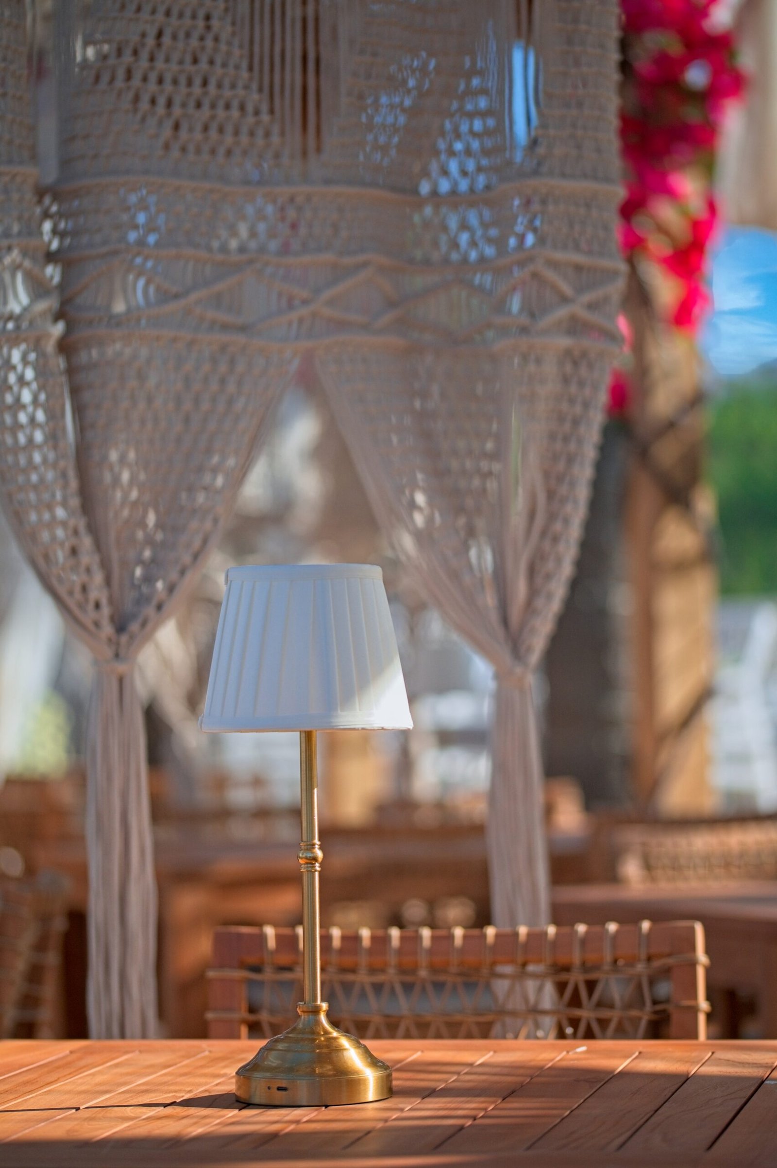Détail de table photographié par Yolhan Niveau, Oktalys